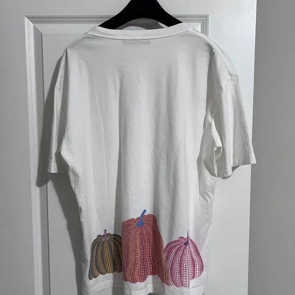 Authentic Louis Vuitton X yayoi kusama Unisex Pumpkin Print T-shirt - Picture 5 of 7